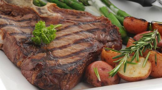 Biftek Pişirmenin Püf Noktaları Nelerdir?